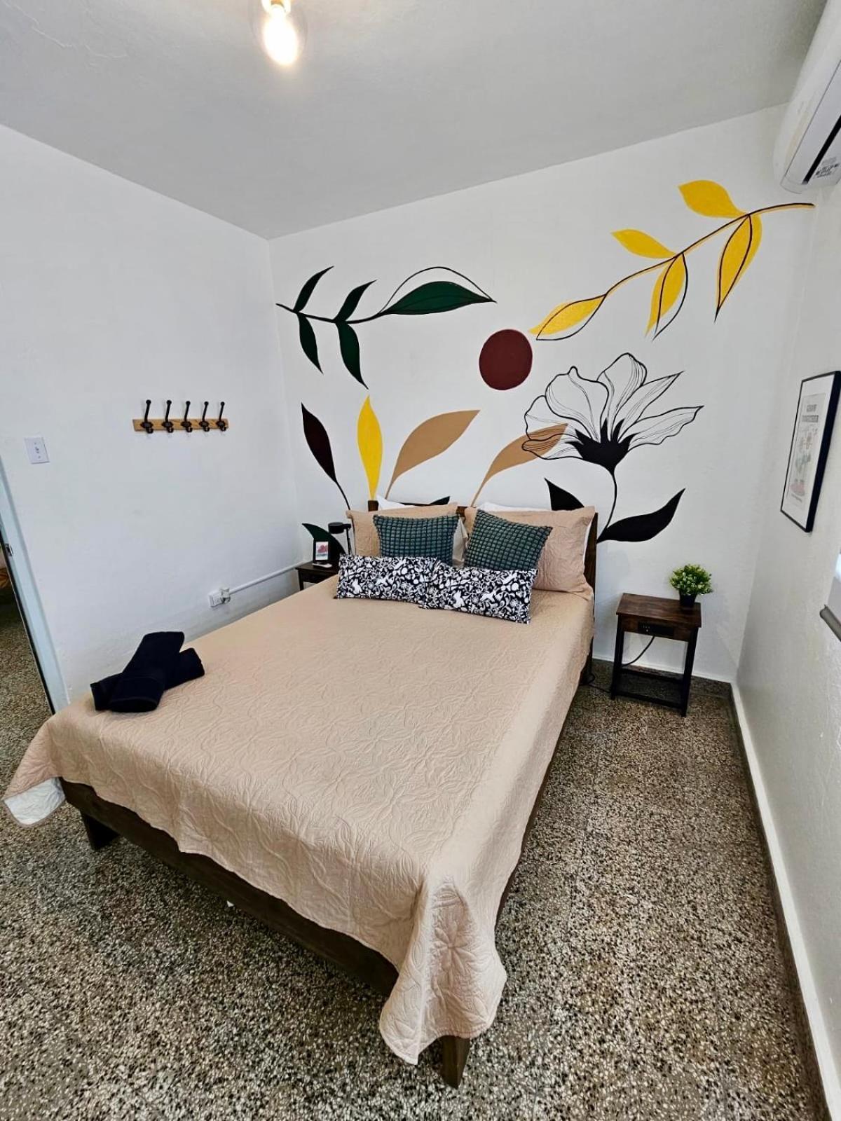 Urban Tropical Oasis In San Juan Apartamento Exterior foto